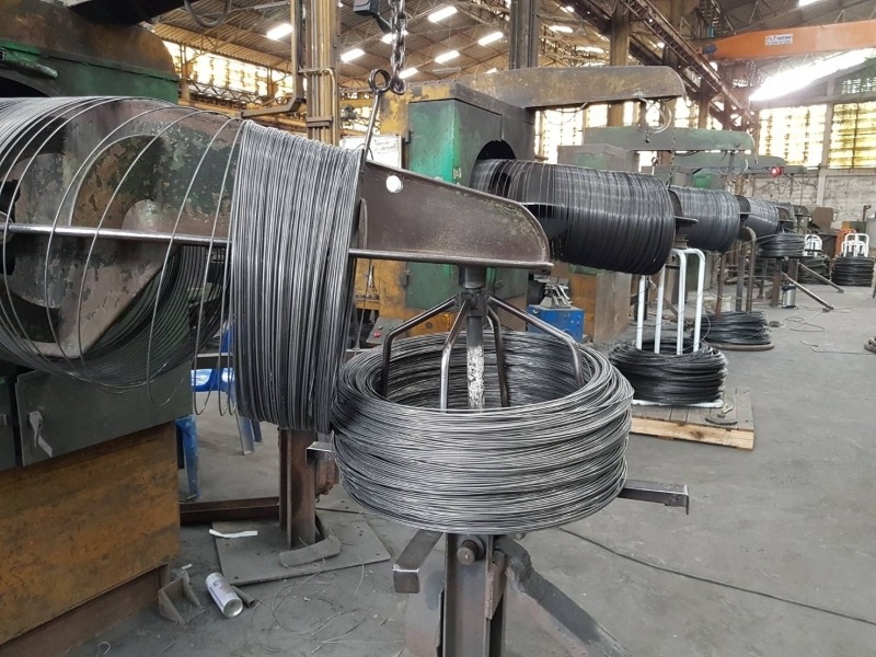 โรงงานลวดเหล็ก